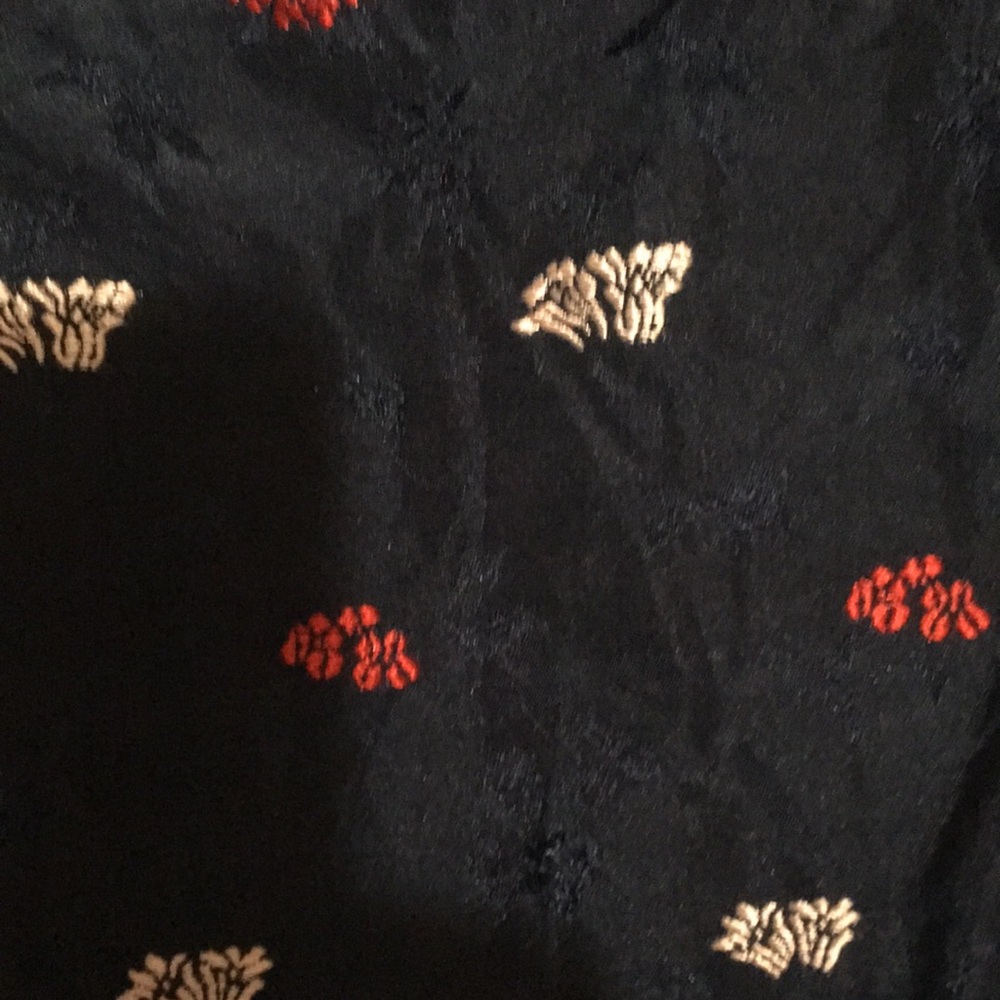 Big Bow Banana Republic Sleeveless Blouse - Picture 2 of 10